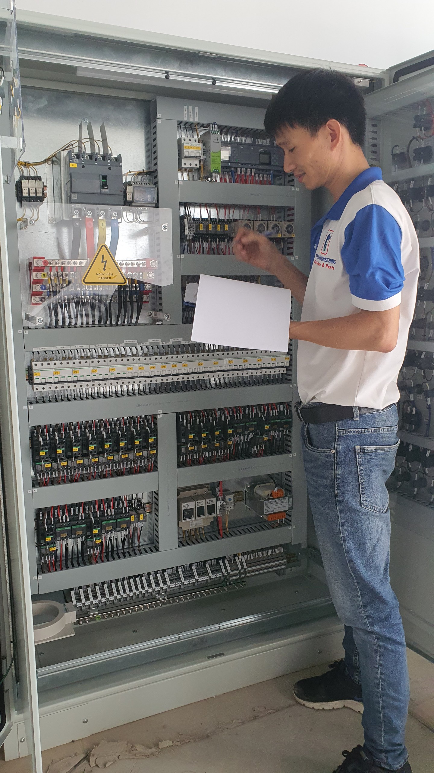 TƯ VẤN THIẾT KẾ TỦ ĐIỆN ĐIỀU KHIỂN HỆ THỐNG CHO HỒ BƠI
